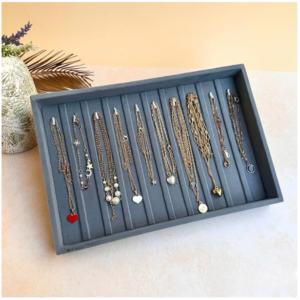 La Trove Premium Bracelet Tray with Hooks to Organize Bracelets and chains | Big Grey
